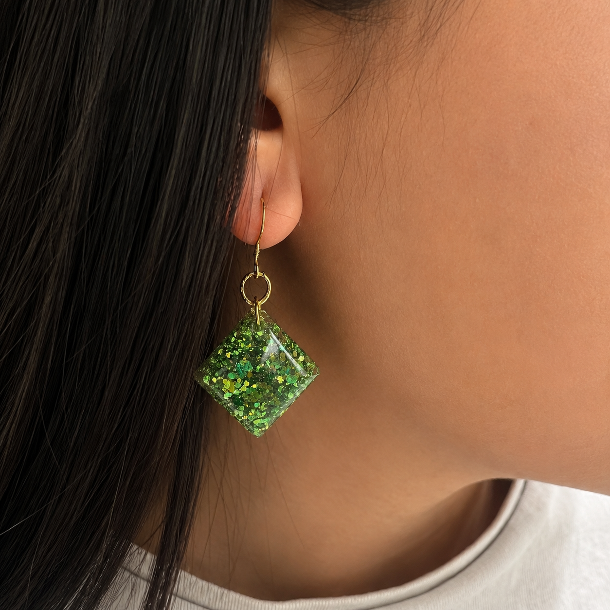 Boucles d’oreilles Carré Vert Pailleté