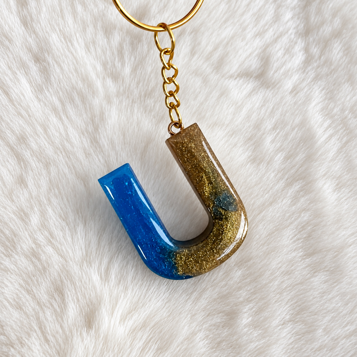 Porte-clés lettre J bleu et doré en résine fait main