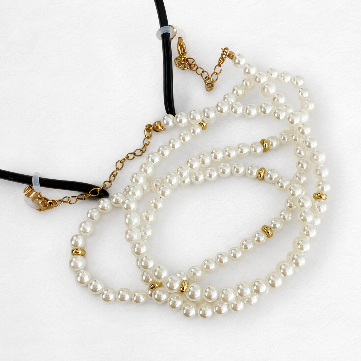 Chaîne de lunettes perles blanches et dorées