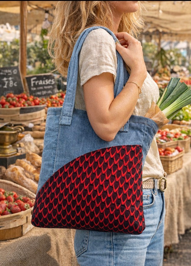 Sac cabas en jean et tissu wax rouge